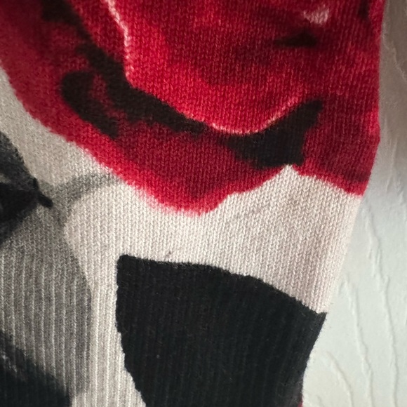 White House Black Market Medium floral cardigan - Picture 7 of 7